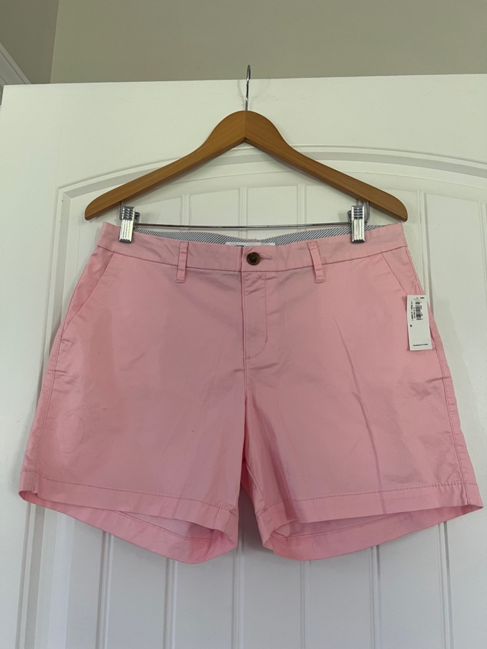 Old Navy pink Everyday Shorts Size 8 new